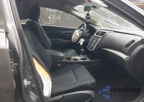 2017 Nissan Altima 2.5 Sv z USA, uszkodzony, nr VIN 1N4AL3AP9HC161164